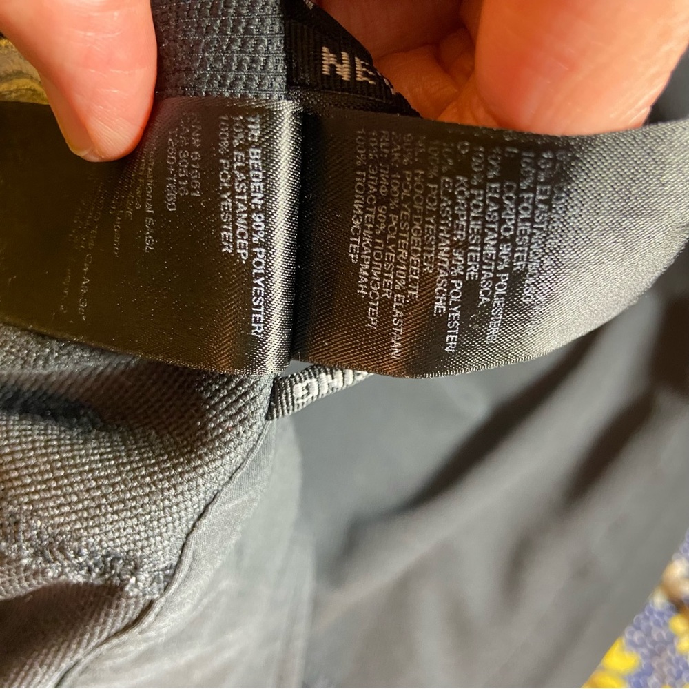 The North Face TNF Apex Women's Black Softshell Full Zip Jacket Small S - Picture 13 of 15